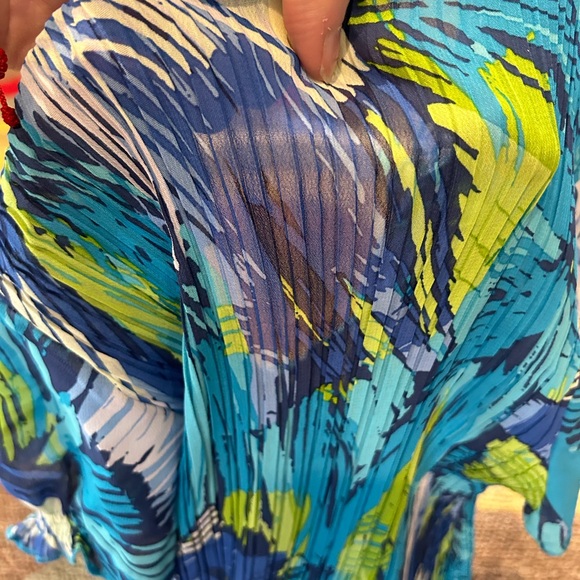 10 for $15 Y2K Style Vintage Sheer Printed Button Down Blouse Top Petite Small - Picture 5 of 5